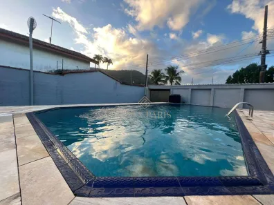 Casa com 3 Quartos à venda, 216m² no Solemar, Praia Grande