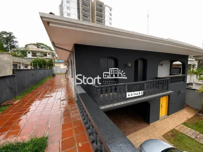 Sobrado com 2 Quartos para alugar, 375m² no Nova Campinas, Campinas