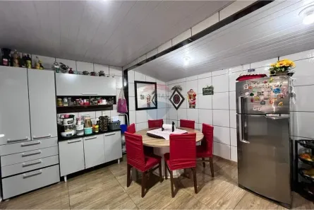 Casa com 3 Quartos à venda, 70m² no Santa Felicidade, Cascavel