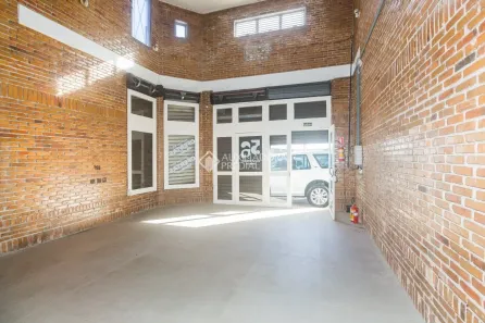 Ponto Comercial para alugar, 75m² no São Sebastião, Porto Alegre