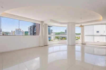 Apartamento com 3 Quartos à venda, 187m² no Jardim Blumenau, Blumenau