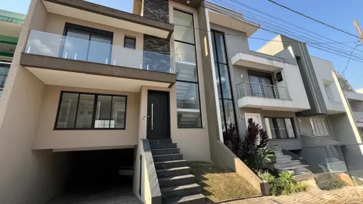 Casa de Condomínio com 4 Quartos à venda, 240m² no Pinheirinho, Curitiba