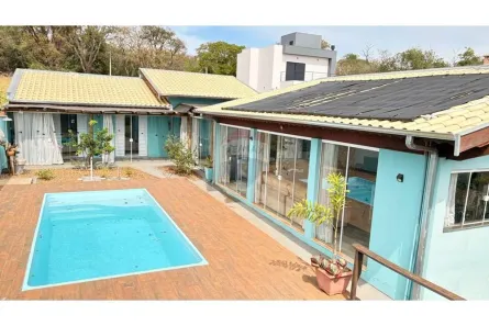 Casa com 3 Quartos à venda, 360m² no Costa Azul I, Avaré
