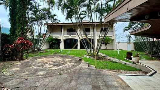 Casa com 4 Quartos para venda ou aluguel, 419m² no Jardim Santana, Americana