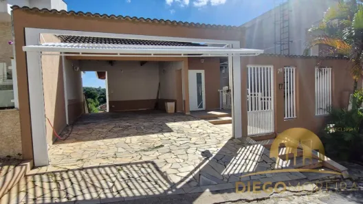 Casa de Condomínio com 3 Quartos à venda, 260m² no Barreiro, Mairiporã