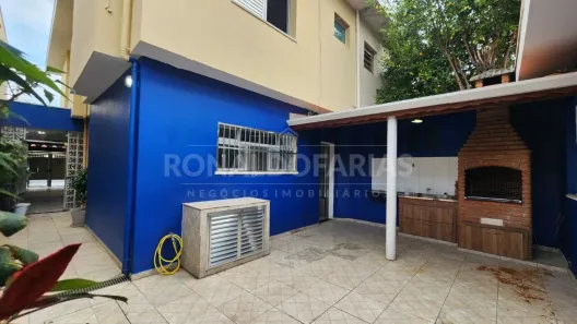Sobrado com 3 Quartos à venda, 185m² no Jardim dos Lagos, São Paulo