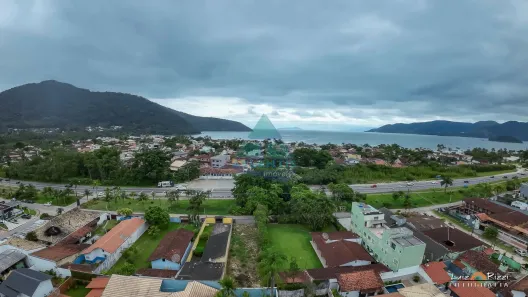 Lote/Terreno à venda, 450m² no Lagoinha, Ubatuba