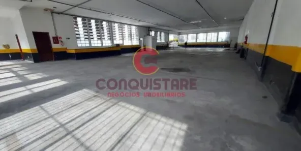 Prédio Comercial para alugar, 918m² no Santa Efigênia, São Paulo