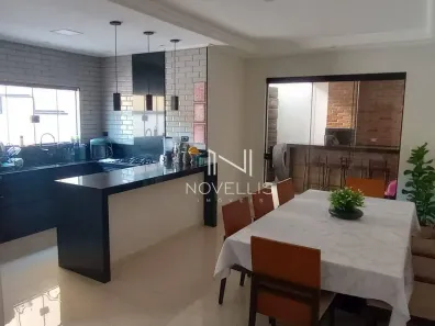 Casa com 3 Quartos à venda, 215m² no Loteamento Villa Branca, Jacareí