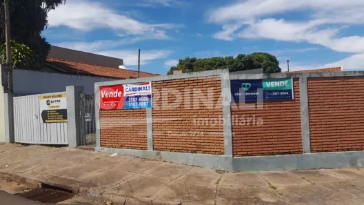 Lote/Terreno à venda, 360m² no Cidade Jardim, São Carlos