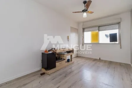Apartamento com 2 Quartos à venda, 53m² no Jardim Itu, Porto Alegre