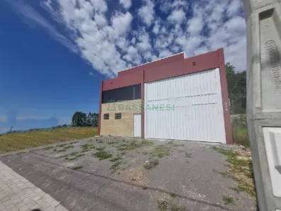 Galpão/Depósito/Armazém para alugar, 425m² no Ana Rech, Caxias do Sul