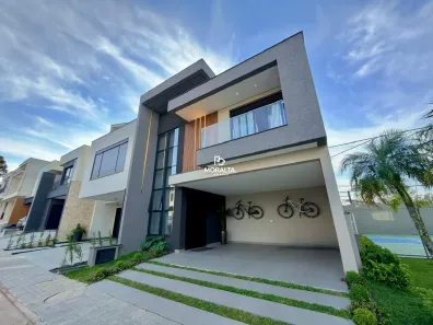 Sobrado com 3 Quartos à venda, 261m² no Itália, São José dos Pinhais