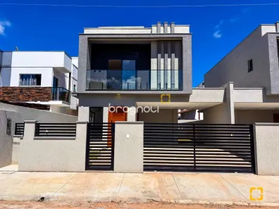 Casa com 3 Quartos à venda, 157m² no Vargem Grande, Florianópolis