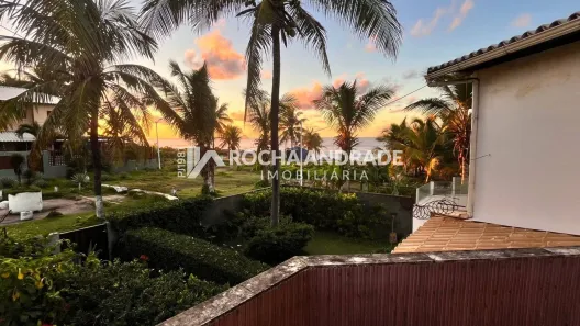 Casa de Condomínio com 3 Quartos à venda, 225m² no Itapuã, Salvador