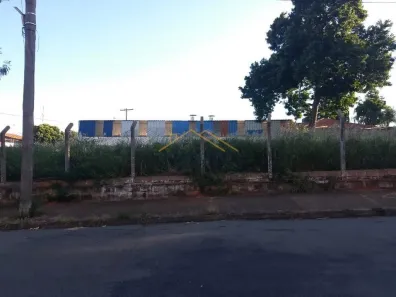 Lote/Terreno para alugar, 390m² no Jardim São Roque, Americana