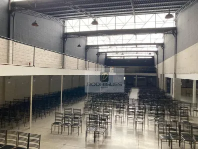 Galpão/Depósito/Armazém para alugar, 2600m² no Demarchi, São Bernardo do Campo
