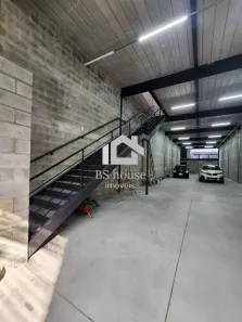 Galpão/Depósito/Armazém para alugar, 230m² no Santo Antônio, São Caetano do Sul