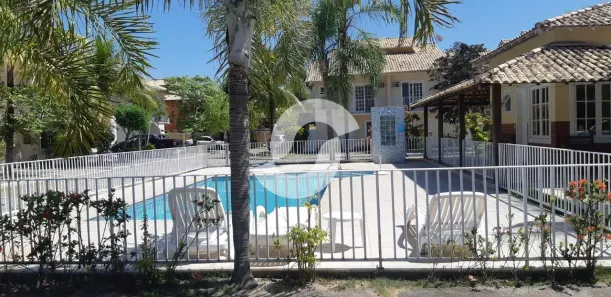 Casa de Condomínio com 3 Quartos à venda, 160m² no Camboinhas, Niterói