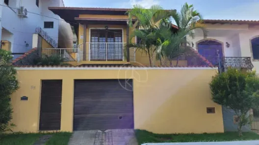 Casa com 2 Quartos à venda, 188m² no São Pedro, Juiz de Fora