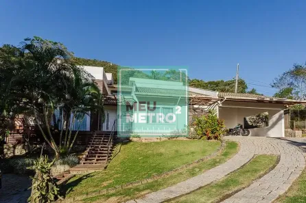 Casa com 2 Quartos à venda, 280m² no Sambaqui, Florianópolis