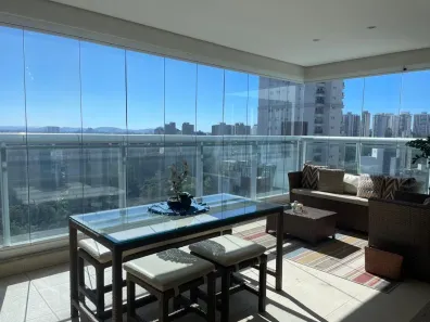 Apartamento com 3 Quartos à venda, 184m² no Vila Suzana, São Paulo