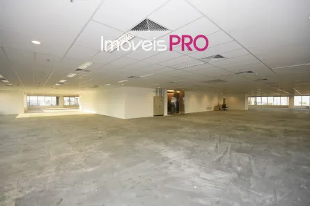 Sala Comercial para alugar, 1841m² no Vila São Francisco (Zona Sul), São Paulo