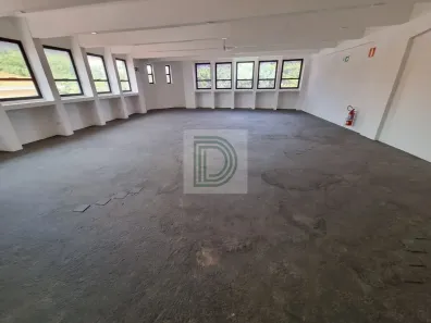 Prédio Comercial para alugar, 1000m² no Butantã, São Paulo
