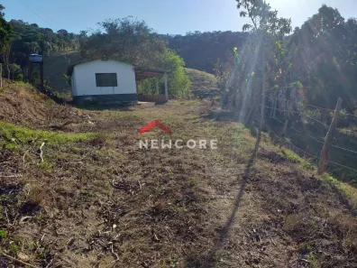 Fazenda/Sítio com 1 Quarto à venda, 80m² no Vila Bela Vista, Capão Bonito