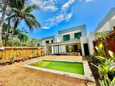 Casa de Condomínio com 4 Quartos à venda, 212m² no Toque-Toque Pequeno, São Sebastião