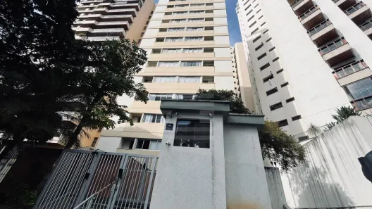 Apartamento com 1 Quarto para alugar, 55m² no Cambuí, Campinas