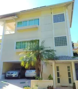 Casa de Condomínio com 4 Quartos à venda, 325m² no Maria Paula, São Gonçalo