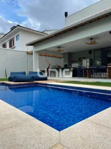 Casa com 3 Quartos para alugar, 263m² no Parque Santa Cecília, Piracicaba