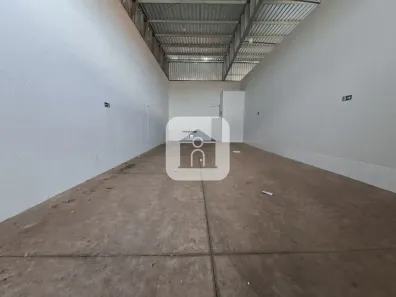 Galpão/Depósito/Armazém para alugar, 180m² no Granada, Uberlândia
