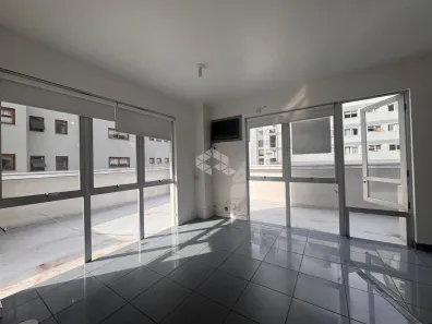 Sala Comercial à venda, 31m² no Centro, Bento Gonçalves