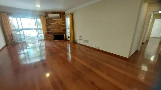 Apartamento com 4 Quartos para alugar, 182m² no Vila Adyana, São José dos Campos