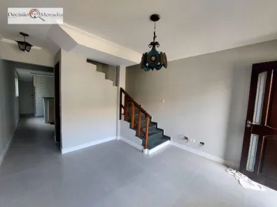 Casa de Condomínio com 3 Quartos à venda, 75m² no Chácara Pavoeiro, Cotia