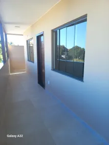 Apartamento com 2 Quartos para alugar, 45m² no Campo Redondo, São Pedro da Aldeia
