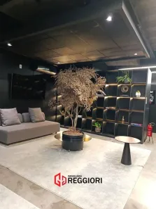 Sala Comercial para alugar, 132m² no Morretes, Itapema