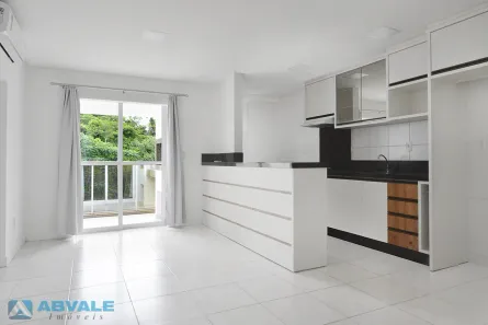 Apartamento com 2 Quartos para alugar, 66m² no Velha, Blumenau