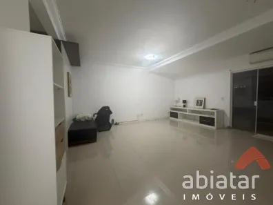 Casa de Condomínio com 3 Quartos à venda, 230m² no Jardim Londrina, São Paulo