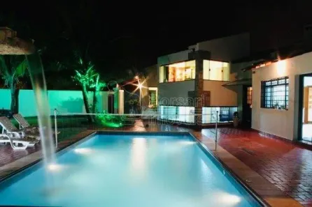Casa com 3 Quartos para alugar, 406m² no Vila Harmonia, Araraquara
