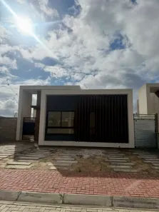 Casa com 3 Quartos para alugar, 92m² no Registro, Feira de Santana
