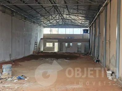 Galpão/Depósito/Armazém para alugar, 550m² no Nossa Senhora Aparecida, Uberlândia