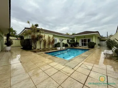Casa de Condomínio com 4 Quartos para alugar, 350m² no Tamboré, Santana de Parnaíba