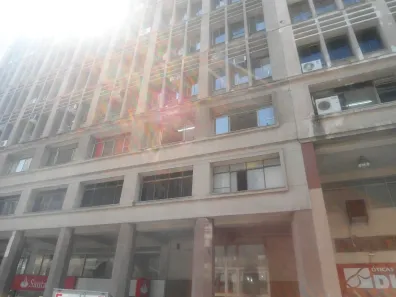 Sala Comercial para venda ou aluguel, 59m² no Centro Histórico, Porto Alegre