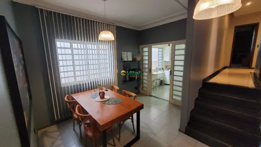 Casa com 4 Quartos à venda, 360m² no Nova Gameleira, Belo Horizonte