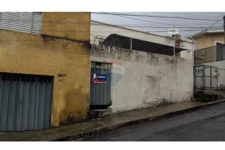 Casa com 3 Quartos à venda, 228m² no Santa Cruz, Belo Horizonte