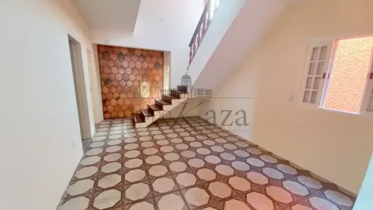 Sobrado com 5 Quartos à venda, 350m² no Monte Castelo, São José dos Campos