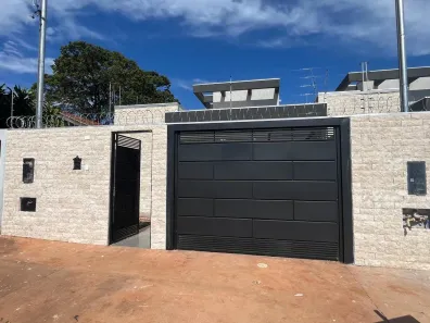 Casa com 3 Quartos à venda, 130m² no Parque Residencial Rita Vieira, Campo Grande